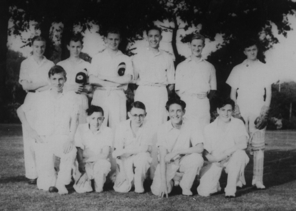 Cricket19390001.JPG (195726 bytes)
